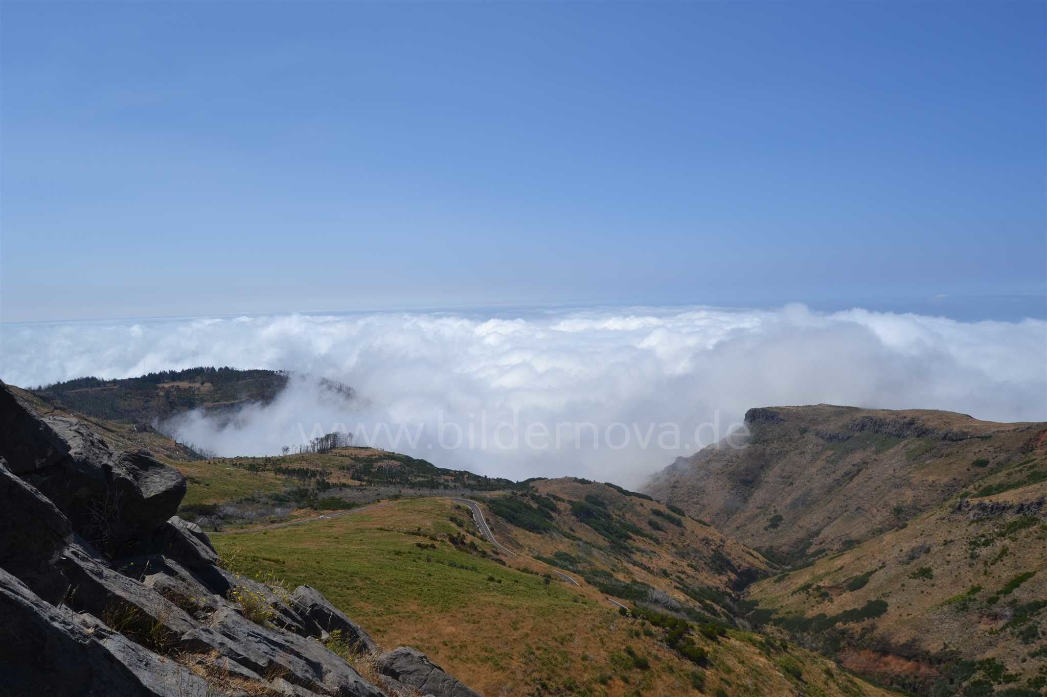 Über den Wolken von Madeira/Portugal (ID: 000050)